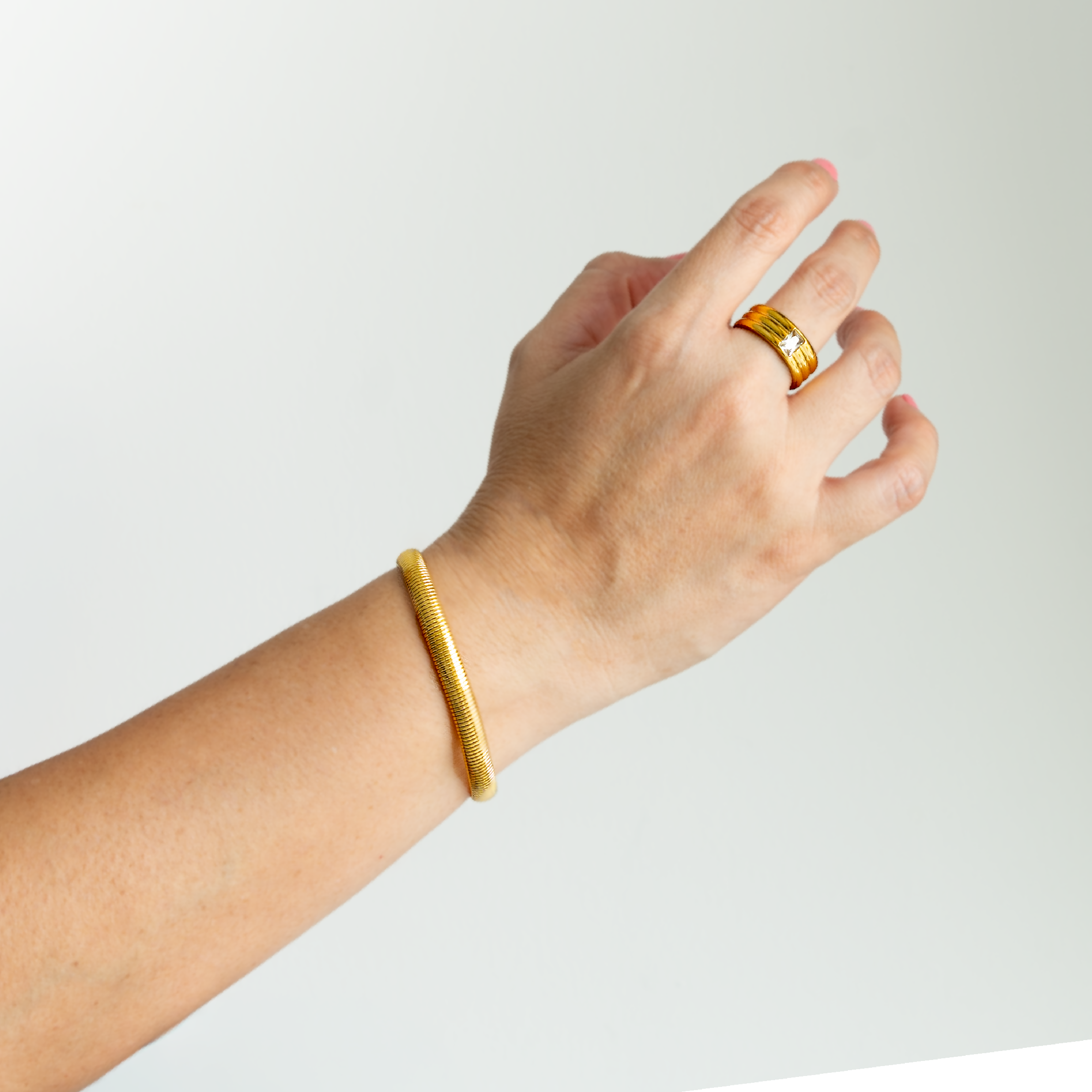 PULSERA VIRELLA