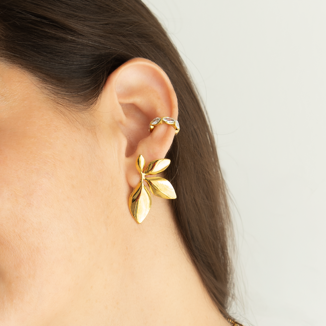 VELIA EARCUFF