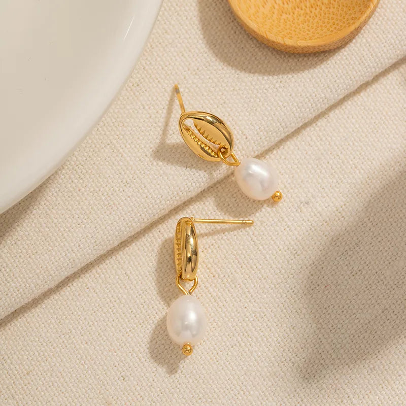 Aretes Pear Shell