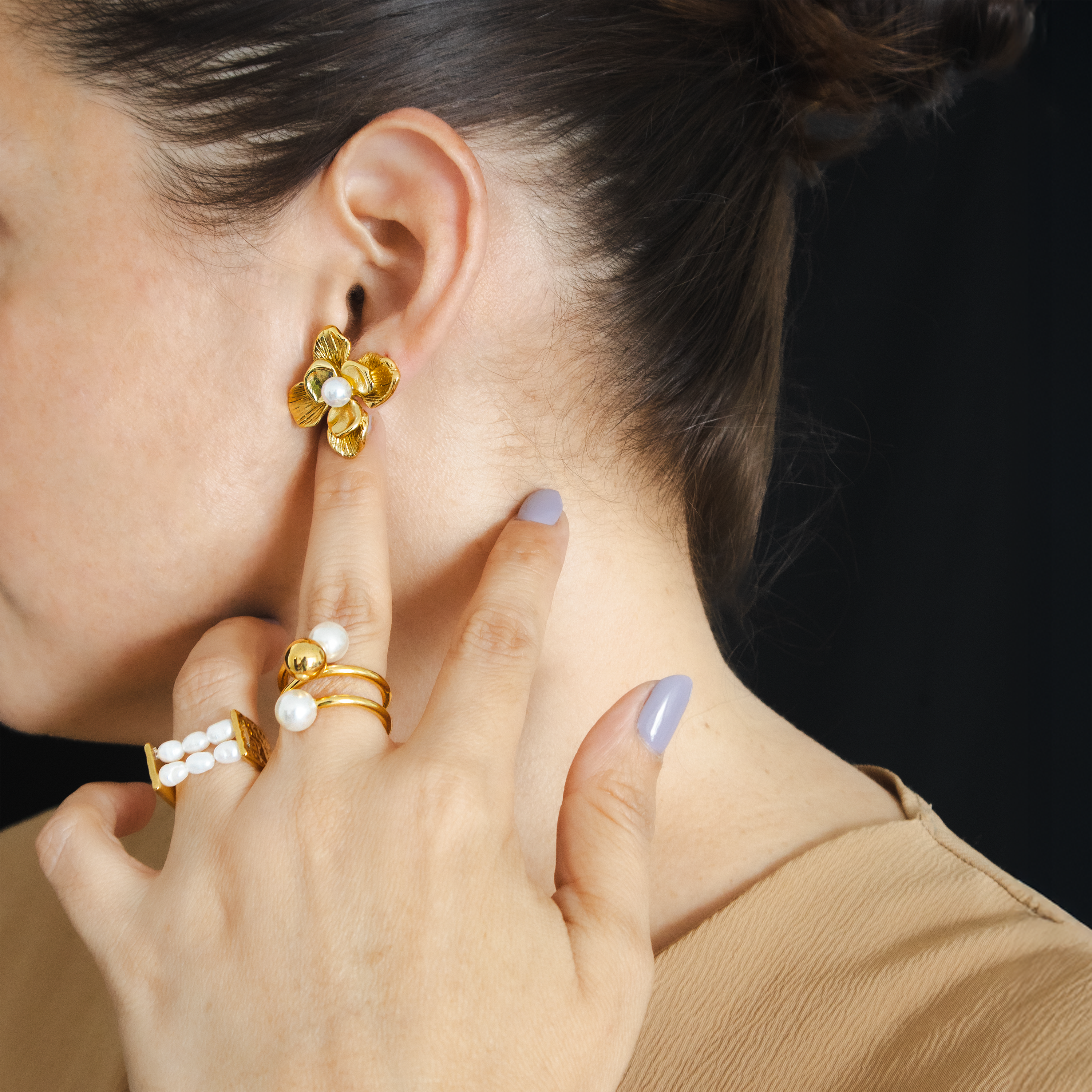 Aretes Ari