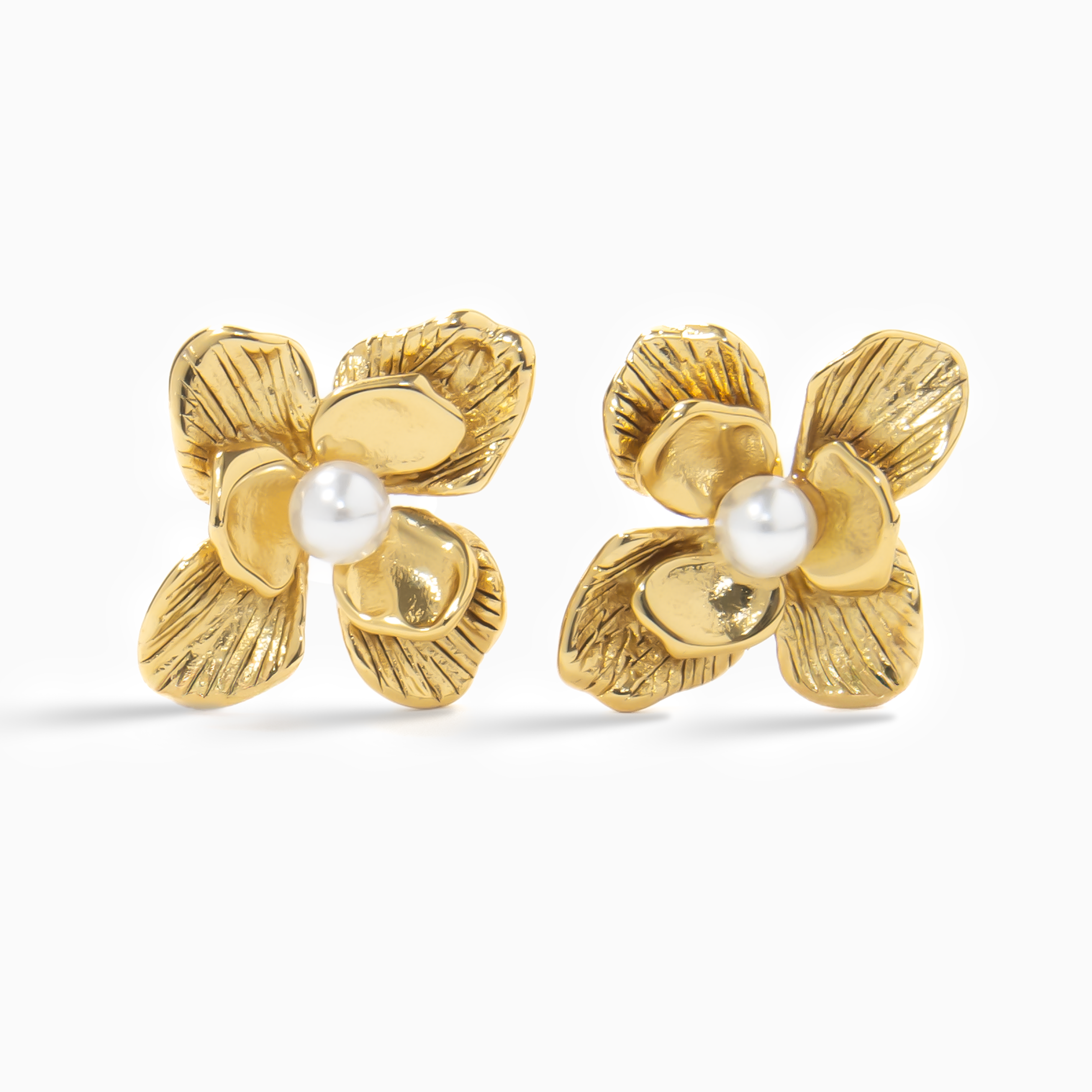 Aretes Ari