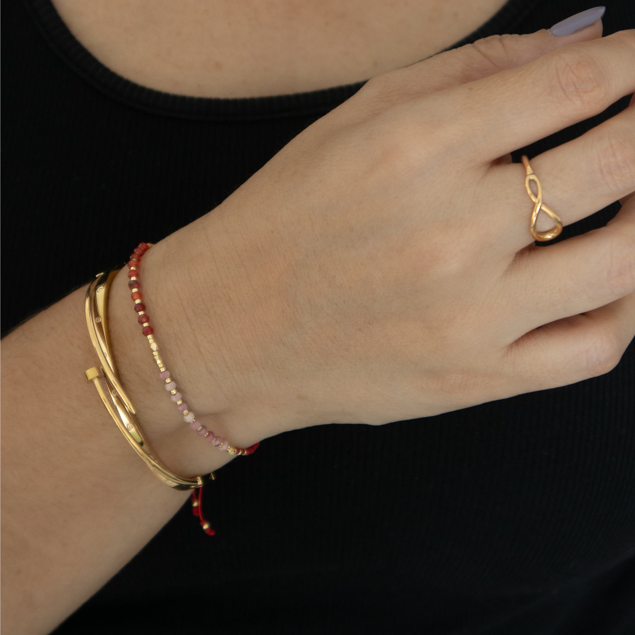 Anillo Nia